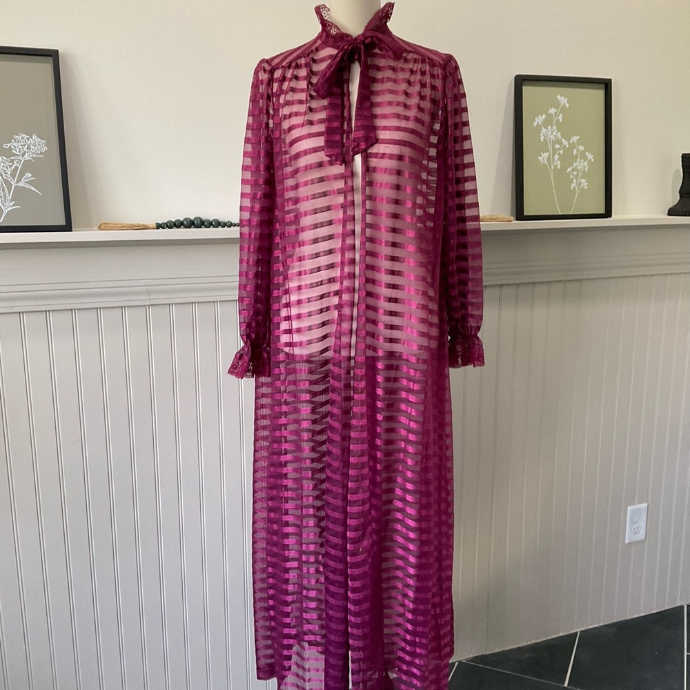 Vintage Lily of France Sheer Robe Magenta Lace Maxi Boudoir Duster S M